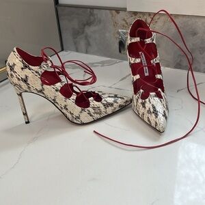 Manolo Blahnik Sz 39 Rogustta Snakeskin Leather Pumps W Red Leather Ties - New